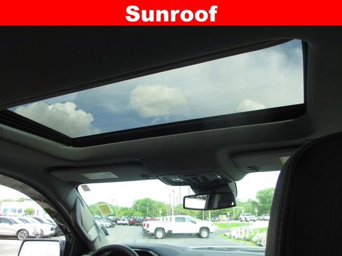 Used 2025 Chevrolet Silverado 1500 LTZ w/ LTZ Premium Package AWD/4WD image 16