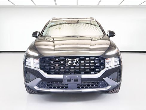 Used 2023 Hyundai Santa Fe SEL image 2
