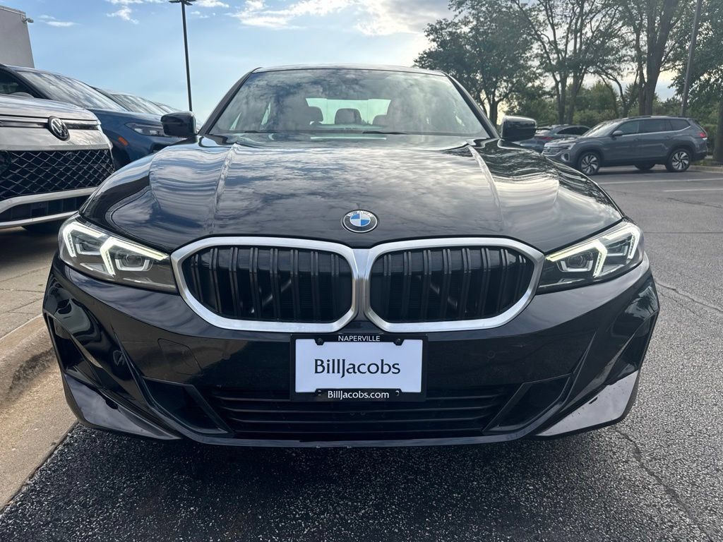 Used 2024 BMW 330i xDrive Sedan w/ Convenience Package AWD/4WD image 6