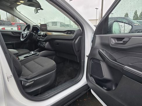 Used 2024 Ford Escape Active image 13