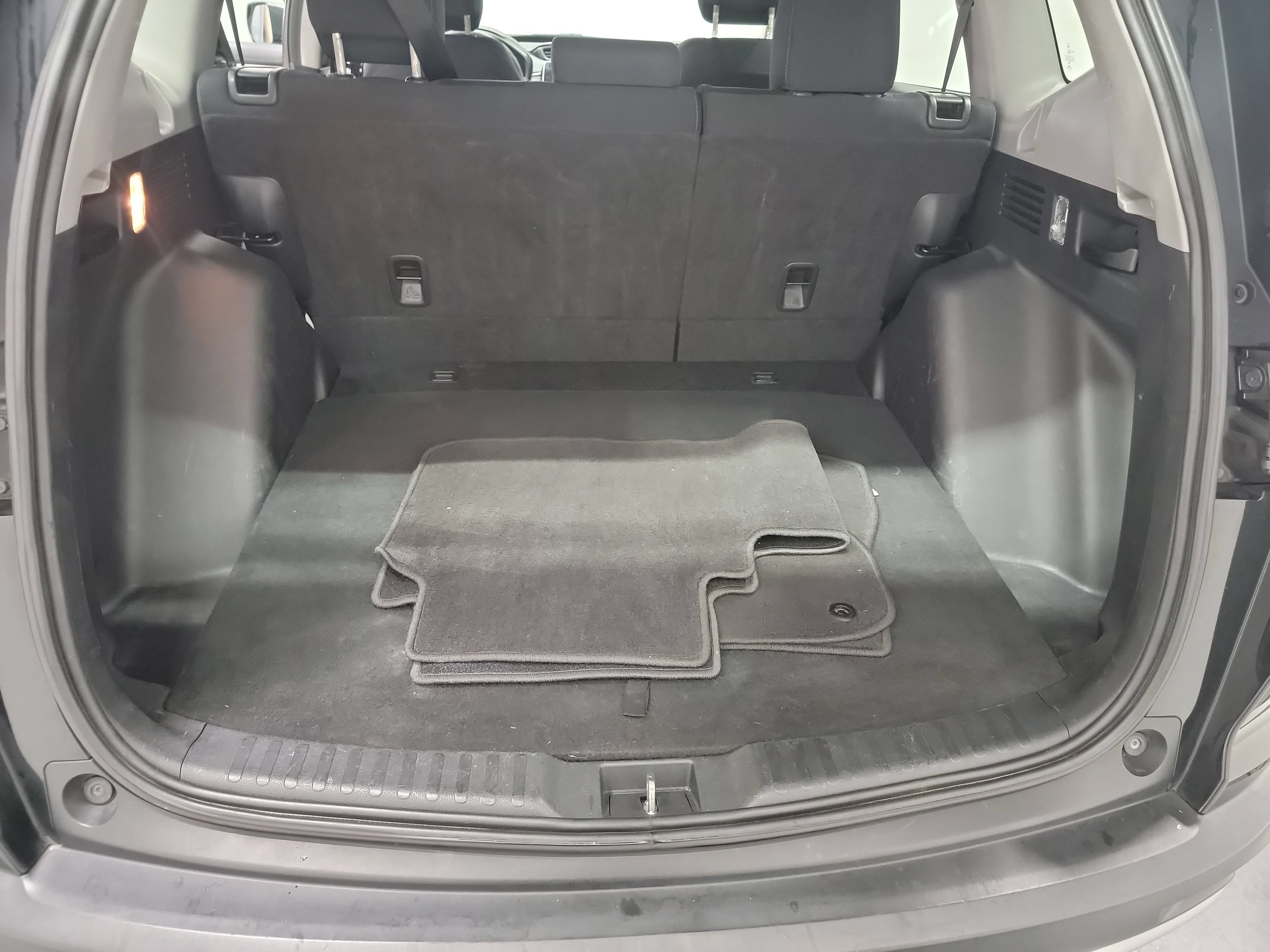 Used 2019 Honda CR-V LX image 25