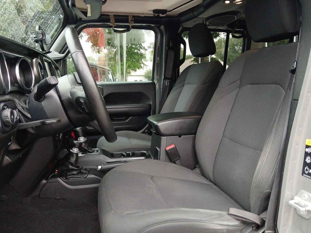 Used 2022 Jeep Wrangler Unlimited Sport AWD/4WD image 19