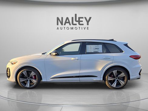 New 2025 Audi SQ5 Premium Plus image 3