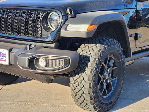 New 2026 Jeep Wrangler Sport AWD/4WD image 9