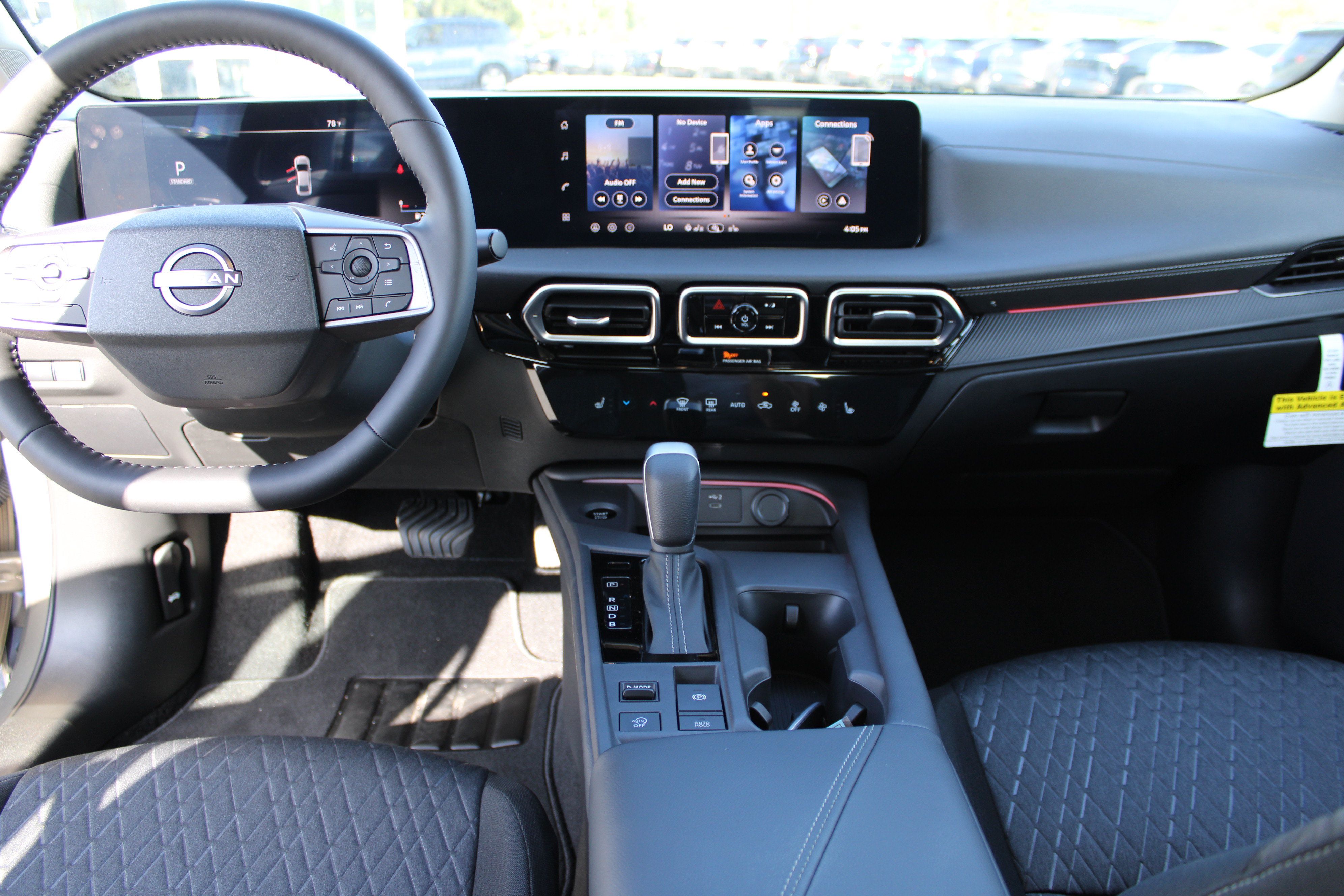 Used 2026 Nissan Sentra SV w/ SV Convenience Package FWD image 5