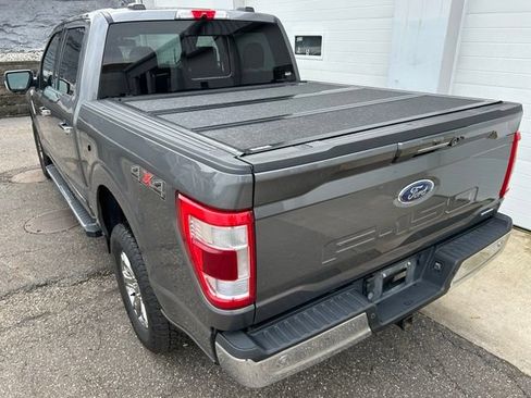 Used 2021 Ford F150 Lariat w/ Equipment Group 502A High AWD/4WD image 4