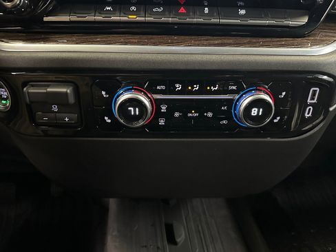 Certified 2022 GMC Sierra 1500 Elevation w/ LPO, Elevation Black Package image 14