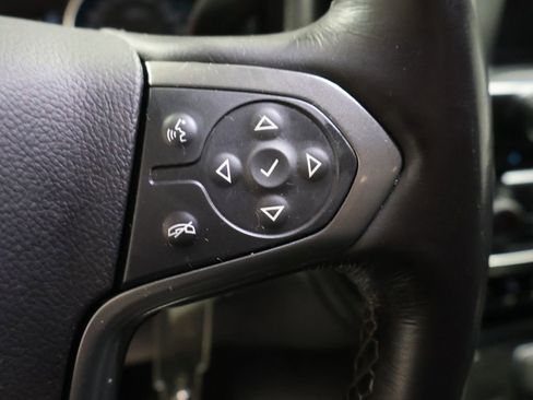 Used 2018 Chevrolet Silverado 1500 LTZ Z71 w/ Centennial Edition image 38