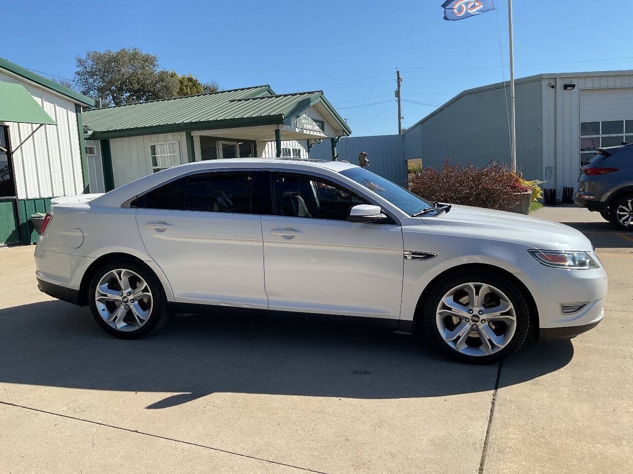 Used 2011 Ford Taurus SHO w/ 402A Rapid Spec Order Code AWD/4WD image 2