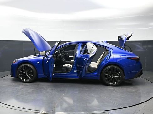 Used 2021 Lexus IS 350 F Sport image 54