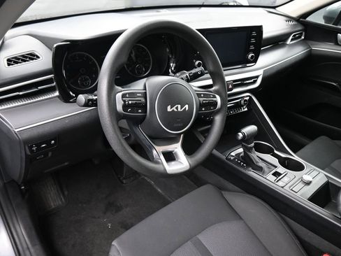 Used 2023 Kia K5 LXS image 47