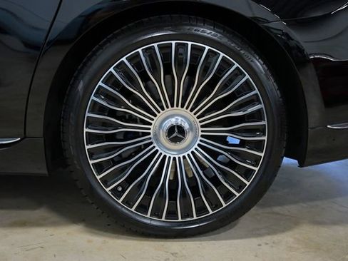 Used 2024 Mercedes-Benz Maybach S 680 4MATIC image 8