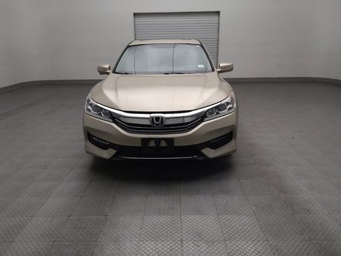 Used 2017 Honda Accord EX image 15
