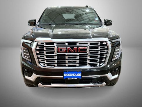 New 2026 GMC Yukon XL Denali w/ Sun & Power Step Package AWD/4WD image 2