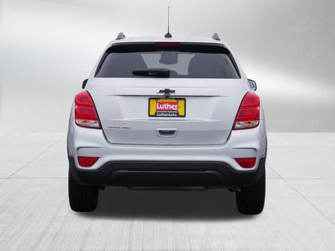 Used 2022 Chevrolet Trax LT w/ Sport Edition image 6