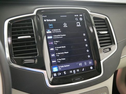 Used 2023 Volvo XC90 B6 Ultimate image 22