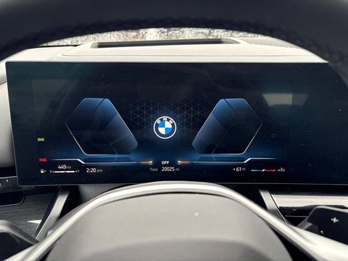Used 2026 BMW 530i xDrive AWD/4WD image 16