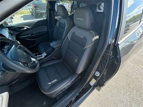 New 2025 Chevrolet Trax ACTIV w/ Driver Confidence Package image 19