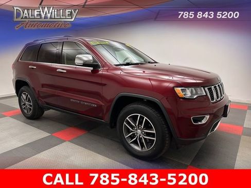 Used 2017 Jeep Grand Cherokee Limited image 1