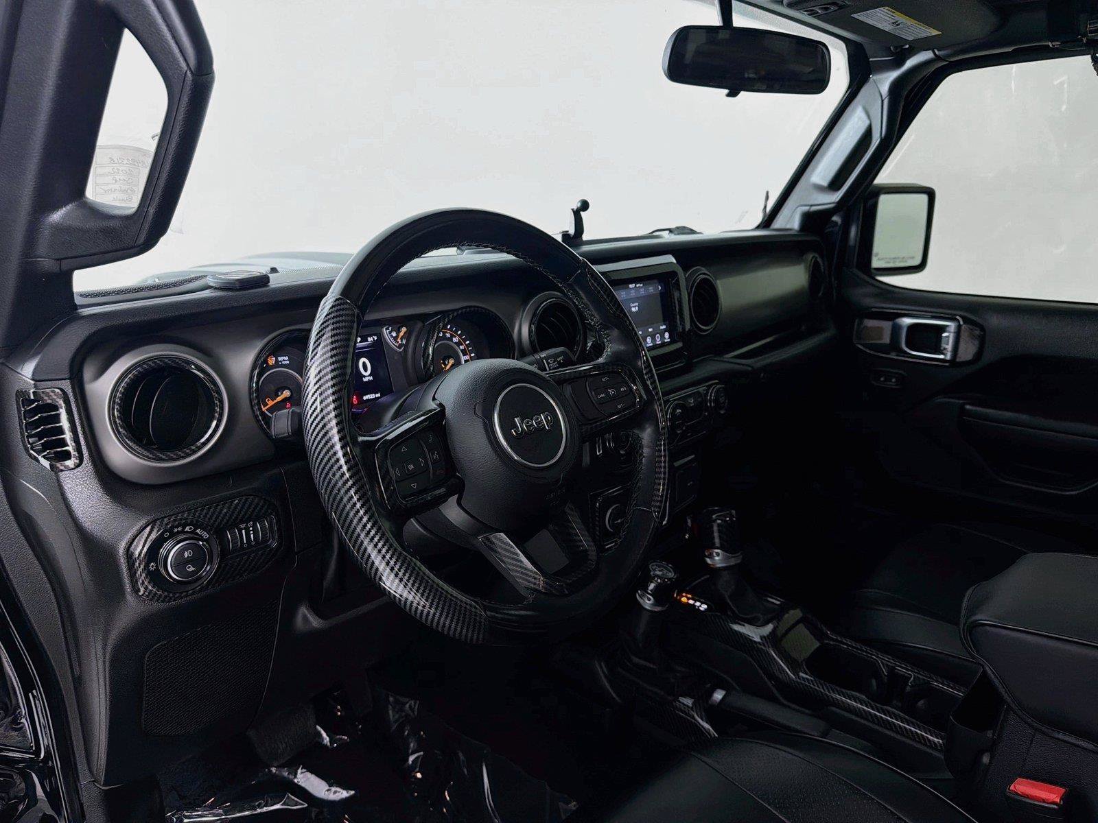 Used 2022 Jeep Gladiator Sport AWD/4WD image 4
