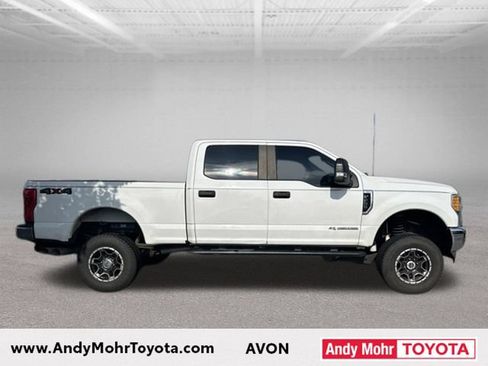 Used 2017 Ford F250 XL w/ Power Equipment Group AWD/4WD image 9