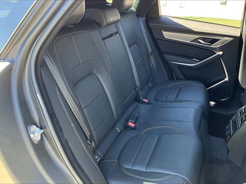 New 2026 Jaguar F-PACE R-Dynamic S image 10