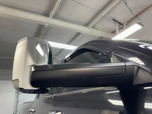 Used 2018 RAM 1500 Laramie AWD/4WD image 45