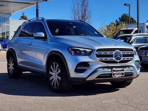 Certified 2025 Mercedes-Benz GLE 450e 4MATIC image 3