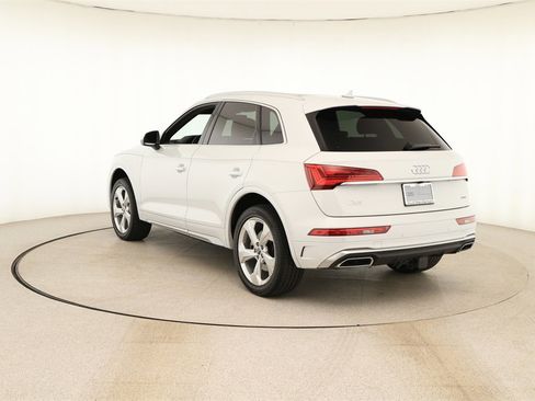 Certified 2022 Audi Q5 2.0T Premium Plus w/ Premium Plus Package image 4