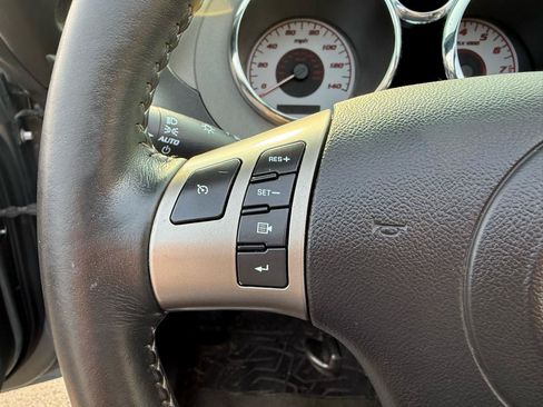 Used 2007 Pontiac Solstice Convertible w/ Premium Package RWD image 19