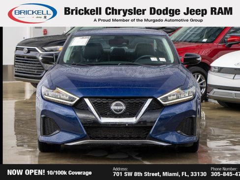 Used 2023 Nissan Maxima SV w/ Floor Mat Group image 2