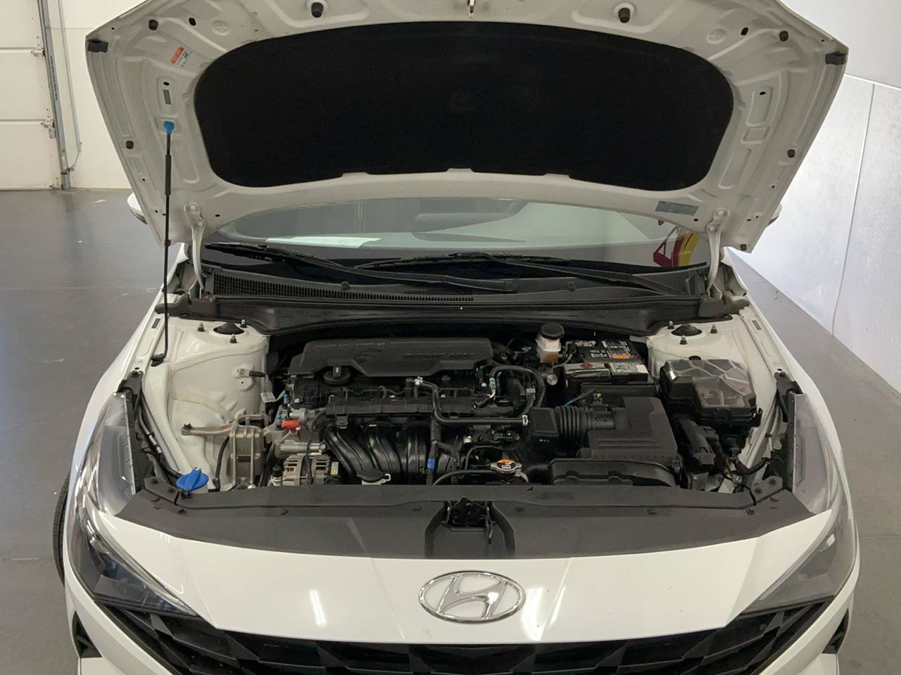 Used 2021 Hyundai Elantra SEL FWD image 23