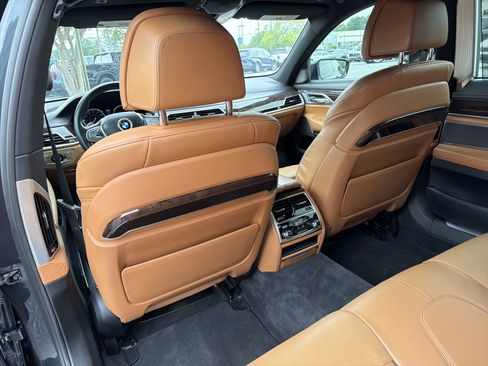 Used 2016 BMW 750i xDrive AWD/4WD image 20