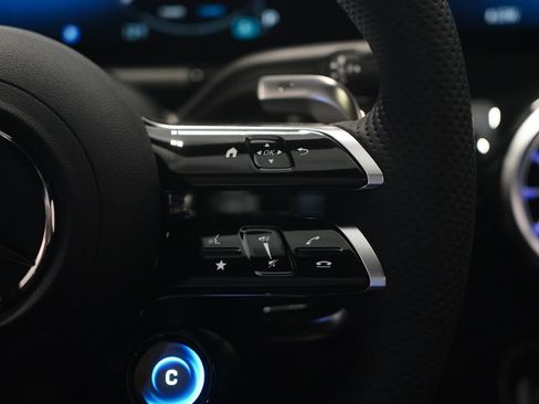New 2026 Mercedes-Benz GLA 35 AMG 4MATIC image 20