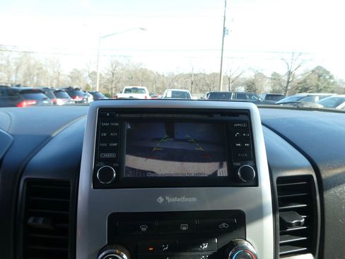 Used 2015 Nissan Titan PRO-4X w/ Pro-4x Luxury Package image 22