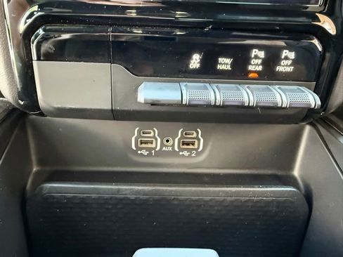 Used 2022 RAM 1500 Sport w/ Rebel Level 2 Equipment Group AWD/4WD image 26