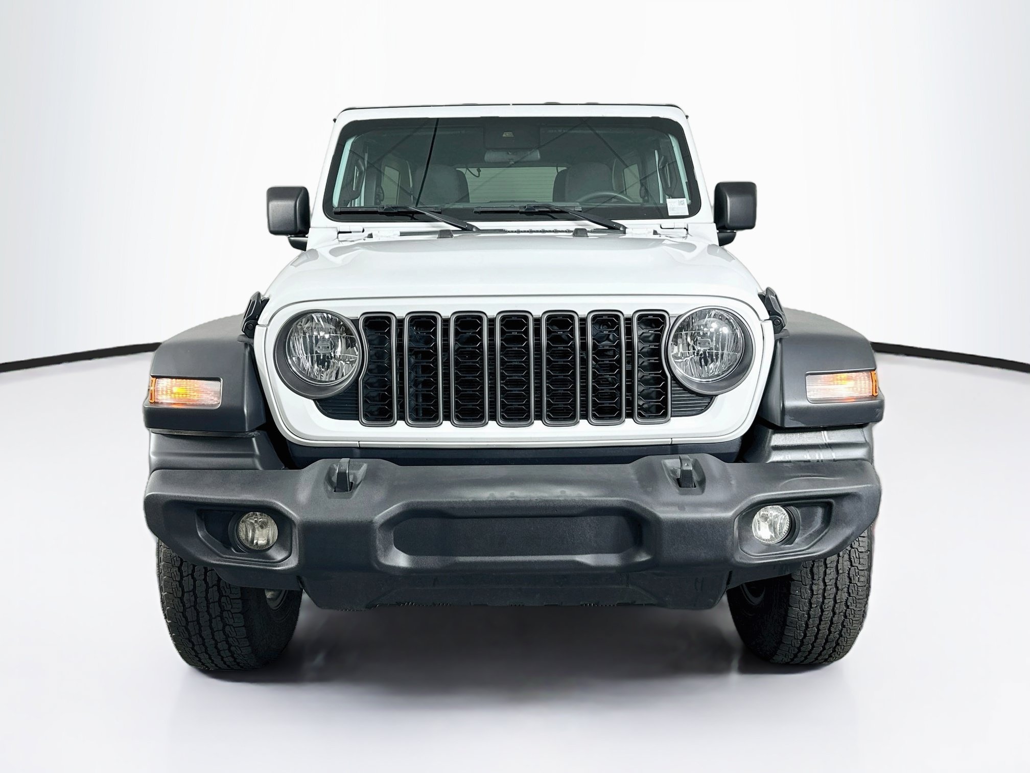 Used 2024 Jeep Wrangler Unlimited Sport AWD/4WD image 2