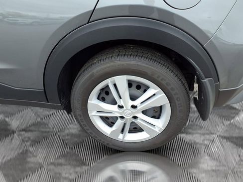 Used 2025 Nissan Kicks Play S FWD image 21