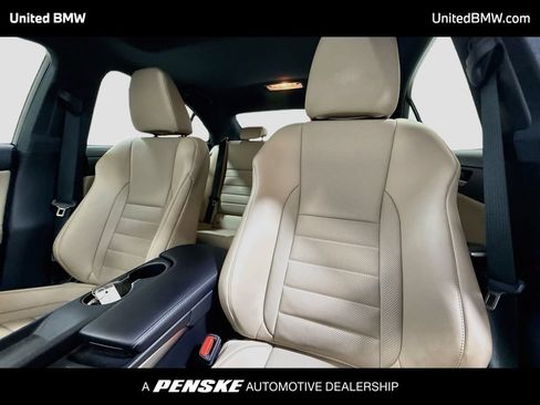 Used 2020 Lexus IS 350 F Sport w/ F Sport Package RWD image 5