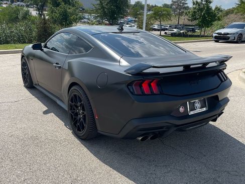 Used 2024 Ford Mustang GT Premium w/ GT Performance Package RWD image 3
