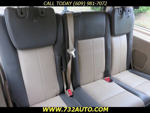 Used 2007 Ford Expedition Eddie Bauer AWD/4WD image 11