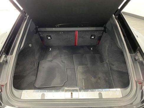 Used 2017 Porsche Panamera 4 image 41