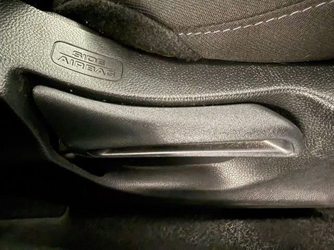 Certified 2023 Honda CR-V EX image 31