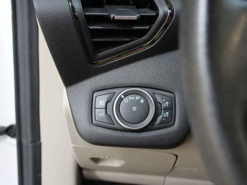 Used 2018 Ford Escape SEL w/ Canadian Touring Package AWD/4WD image 15