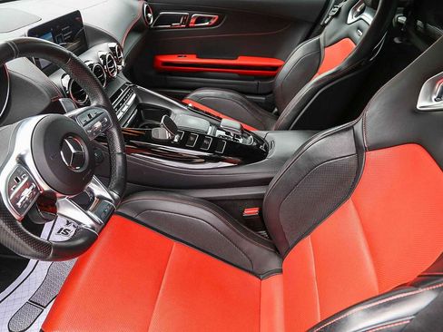 Used 2020 Mercedes-Benz AMG GT Coupe image 5