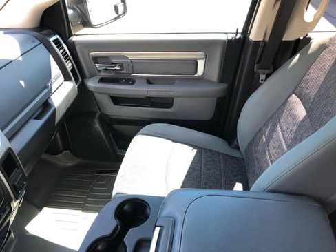 Used 2017 RAM 1500 Big Horn AWD/4WD image 35