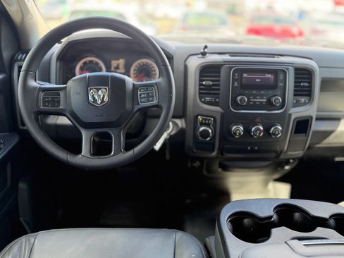 Used 2019 RAM 1500 Tradesman RWD image 5