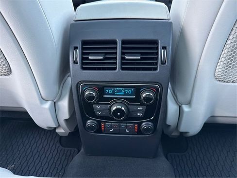 Used 2017 Jaguar F-PACE First Edition image 23