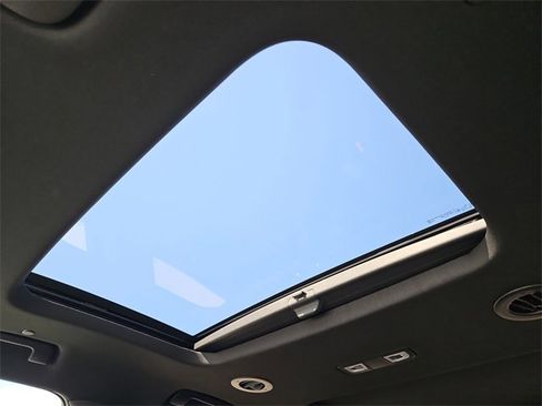 Used 2023 Chevrolet Traverse High Country w/ LPO, Floor Liner Package image 3