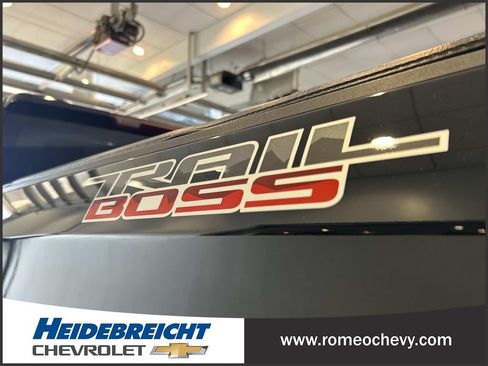 Used 2024 Chevrolet Silverado 1500 LT Trail Boss w/ Protection Package AWD/4WD image 38